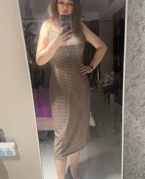 九堡函函肥臀巨乳