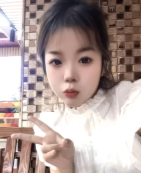 大连04女大，才下海，很紧！