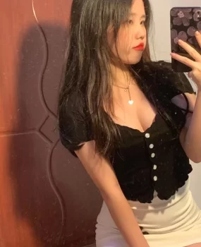 闵行性感大胸妹