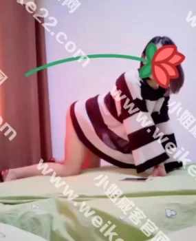 前段时间验证的美女！性感腿模迷你裙