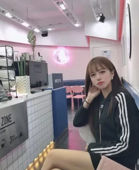 全国各城市跑，在成都约了一个模特。180的身高，北方妹子就是高