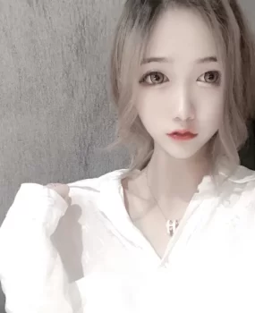 水嫩美女兼职妹妹一枚