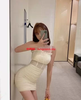 双飞学生妹子，皮肤白嫩下面紧艹的太得劲了舒服下次出差回来还得过来爽一下