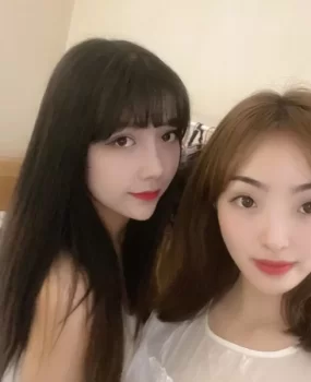 学生妹妹兼职水多多白嫩嫩