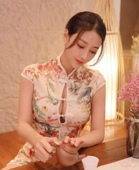 鄂尔多斯旗袍外围兼职，在线接单