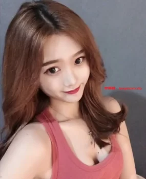 性感大学生兼职，刚刚下海